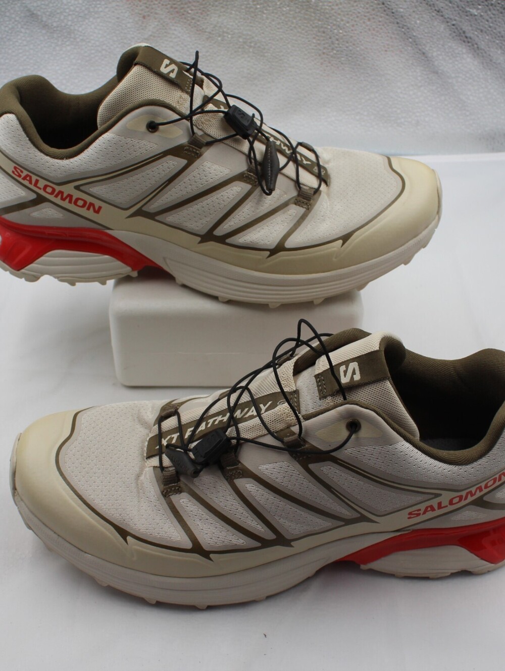 Salomon XT-Pathway 2 Men's Size 11 Trail Running Shoes Rainy Day Cherry Tomato